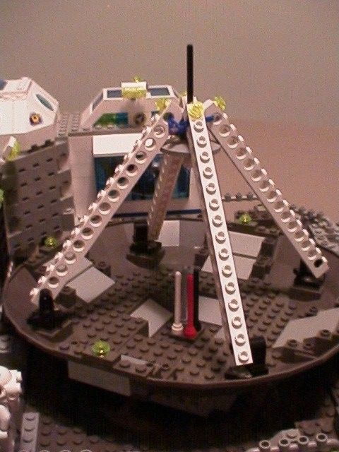 moonbasert8.jpg