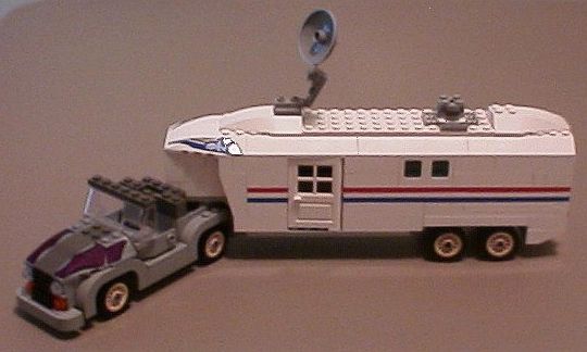 trailer1.jpg