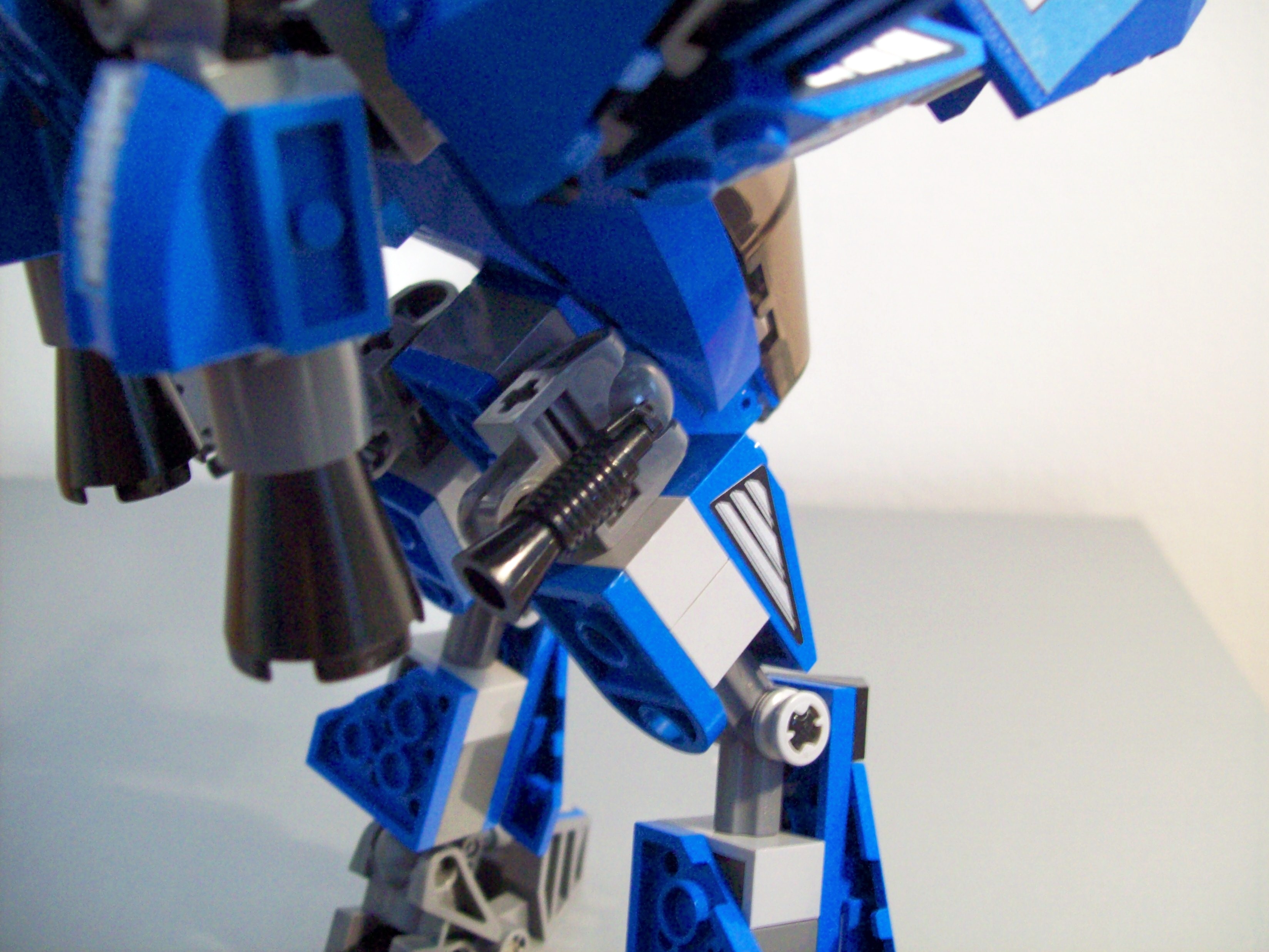 little_blue_thruster_hip.jpg