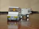 grey_truck_002.jpg