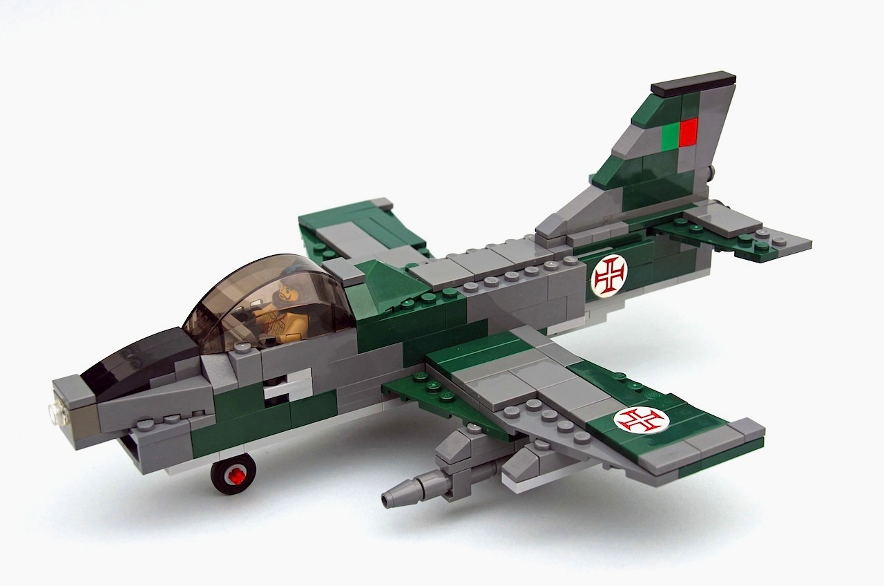 fiat_g-91_r-4_paf_fap_lego.jpg
