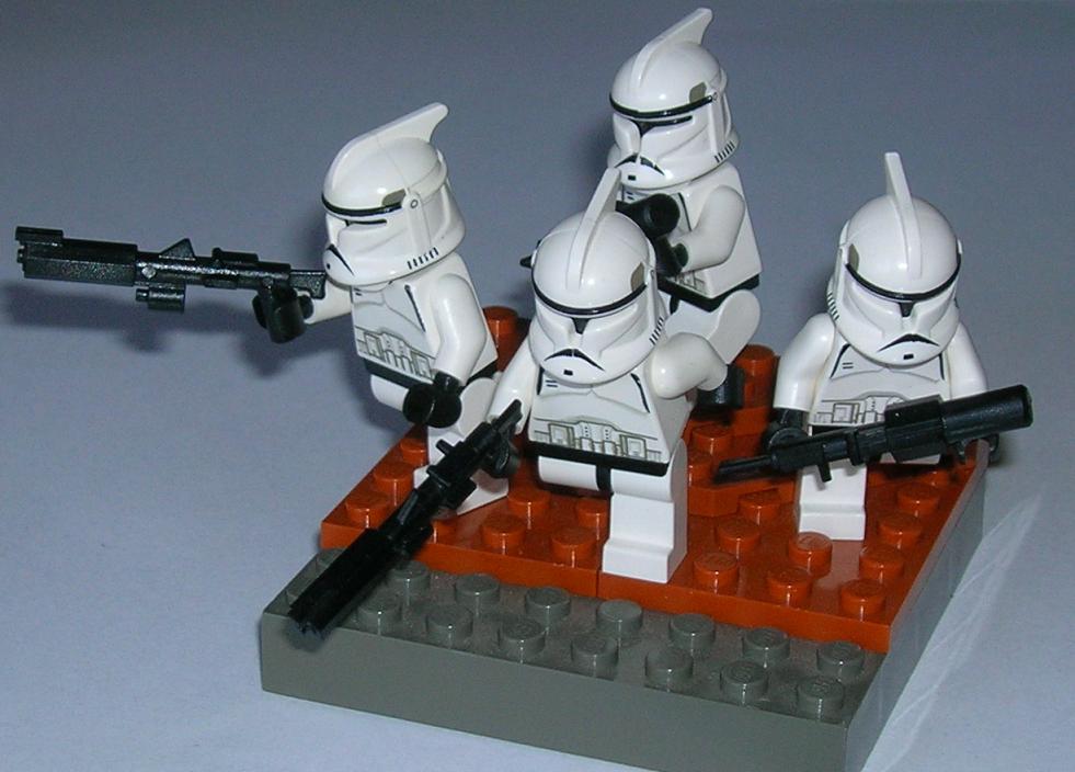 clones_epii_1.jpg