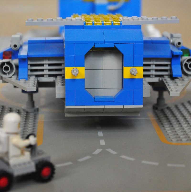 24legonew928.jpg