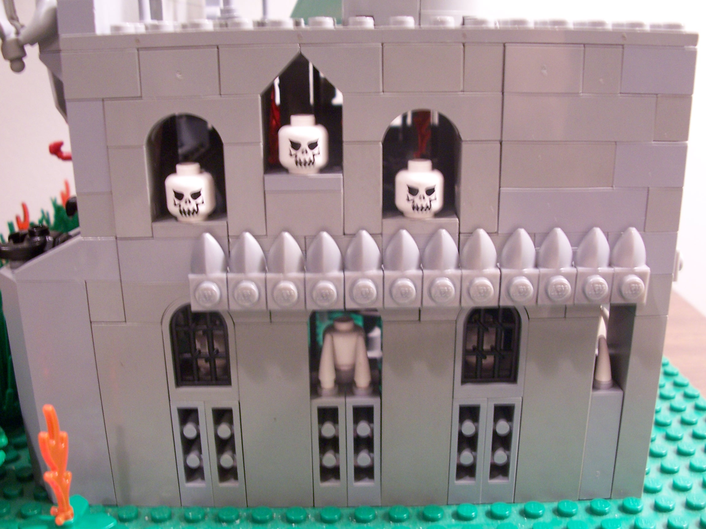 left_side_of_castle.jpg