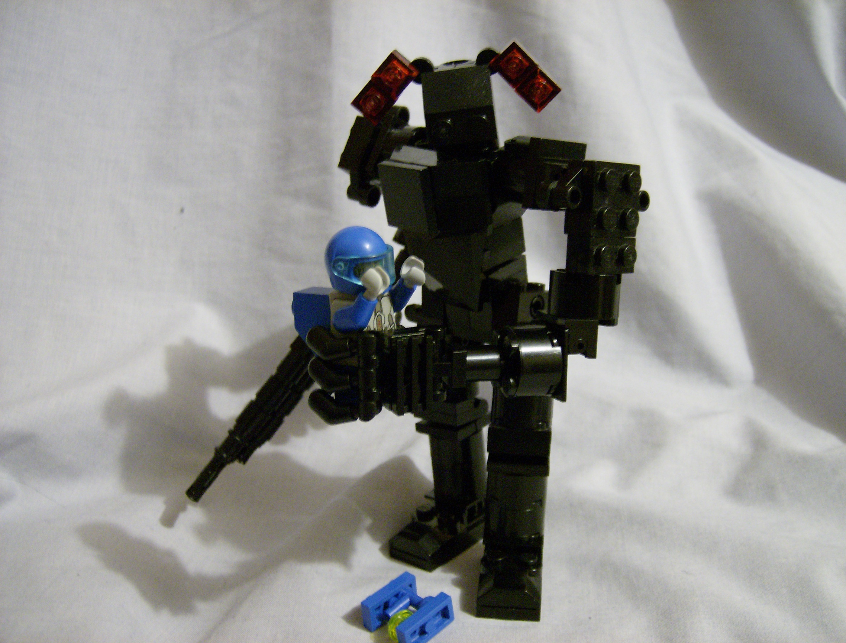 dogbot_kills_grunt.jpg