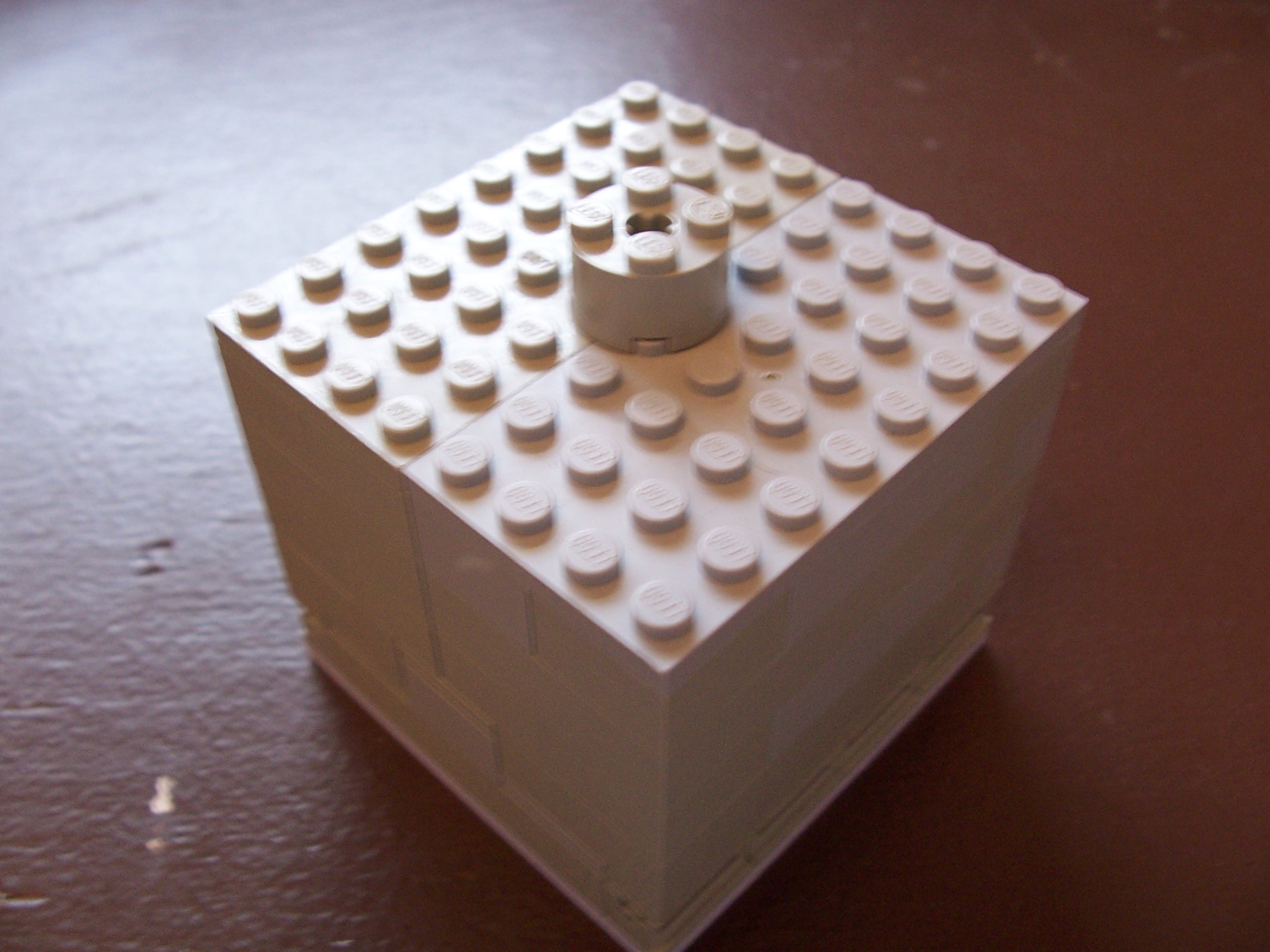 diabolical_cube_box_closed.jpg