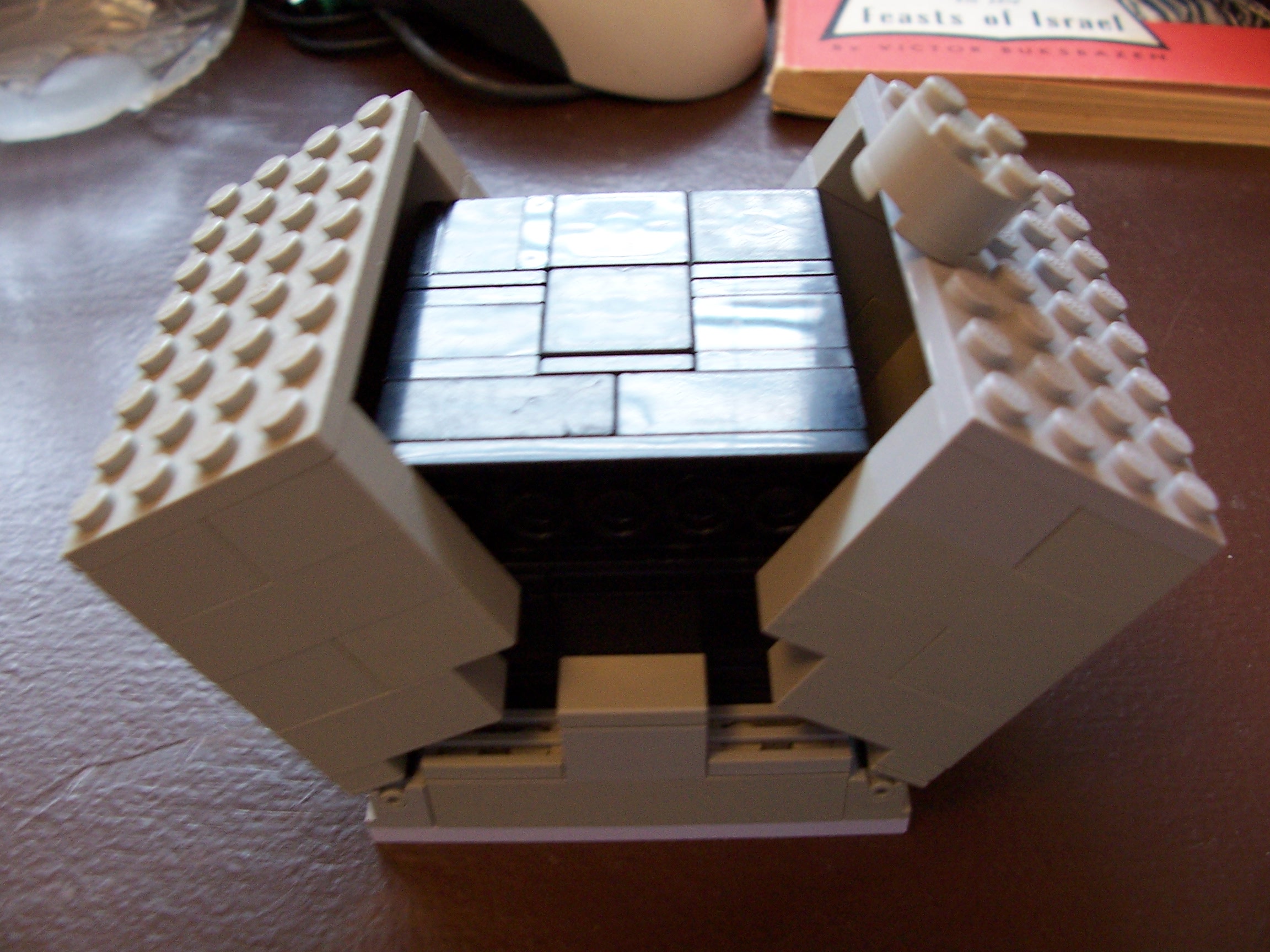 diabolical_cube_solved_in_box.jpg