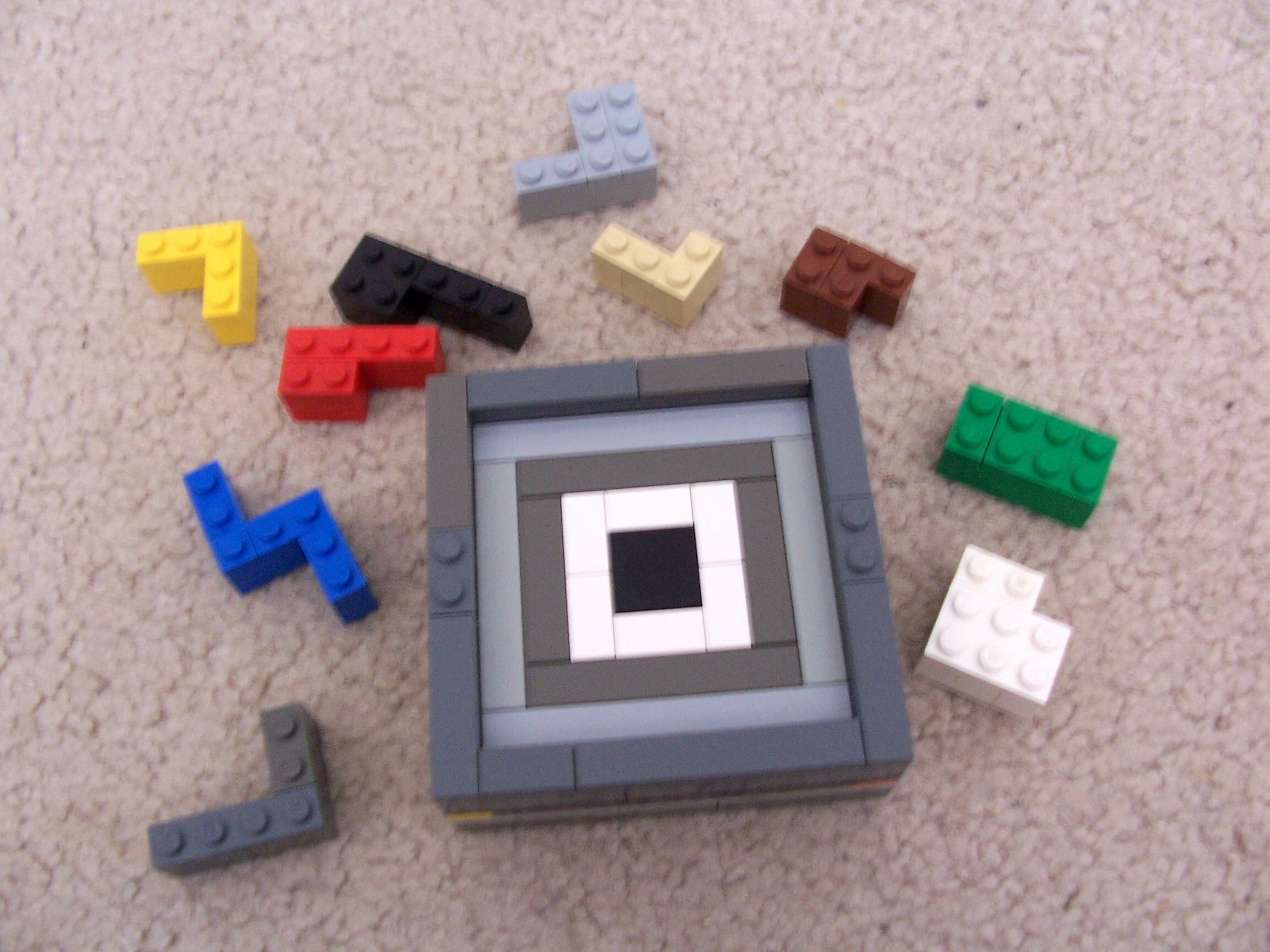 iq_block_pieces.jpg