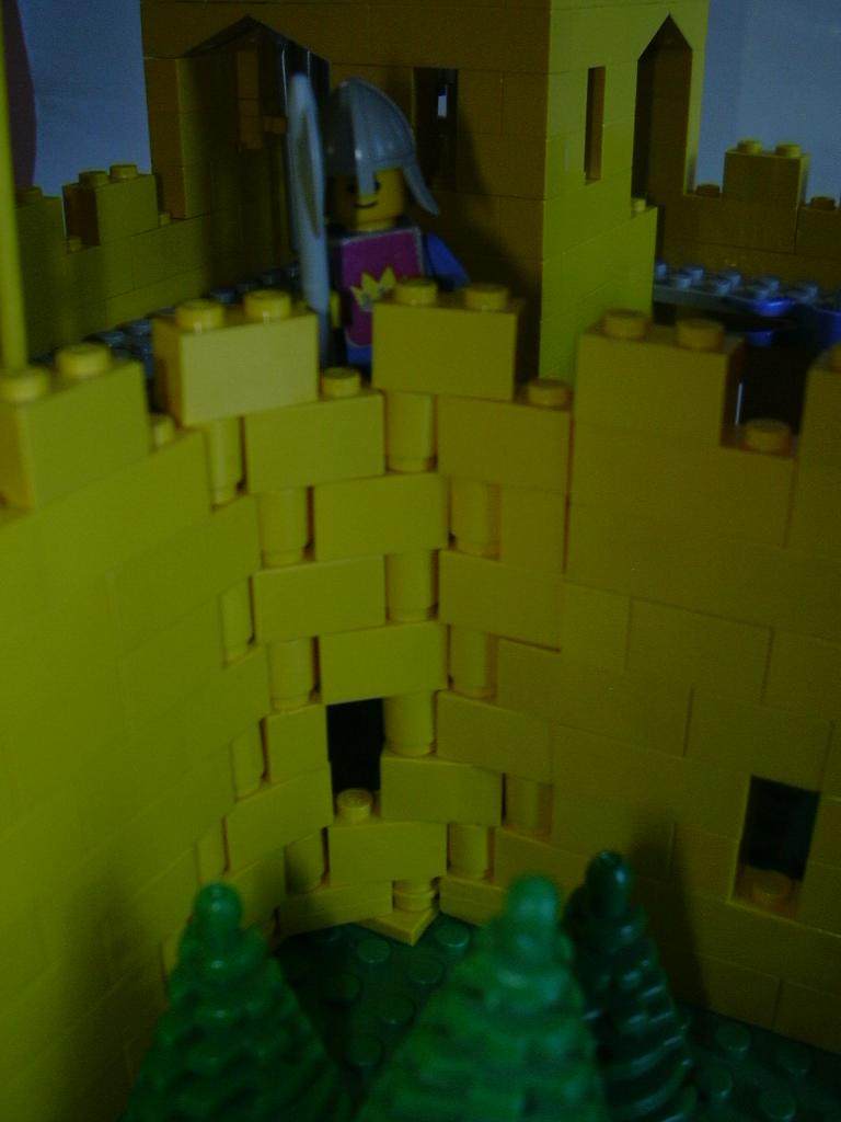 32x32_yellow_castle_007.jpg