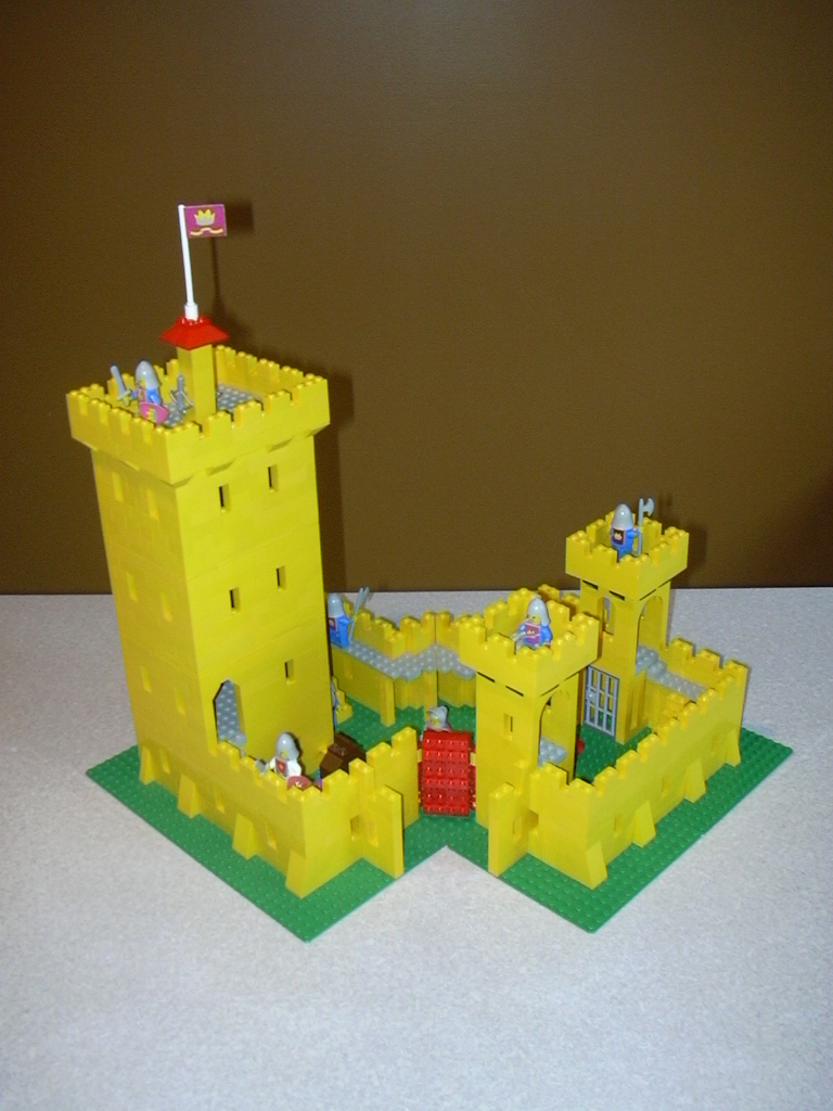 yellow_tower_01.jpg