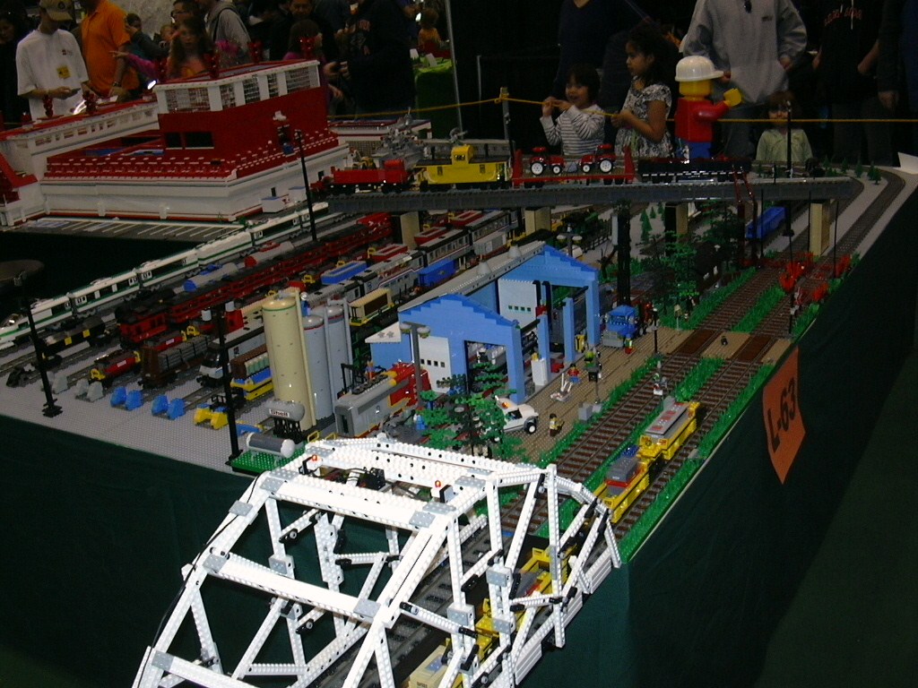 supertrain_011.jpg