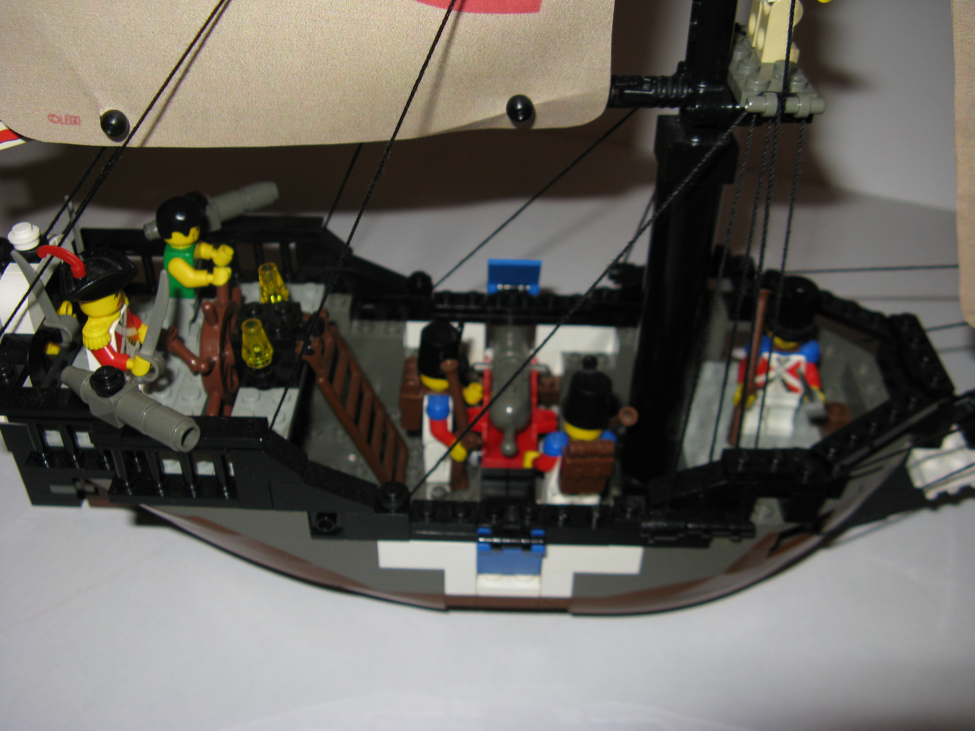 hms_lightning_004.jpg