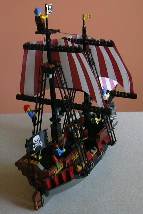 dark_shark_002.jpg