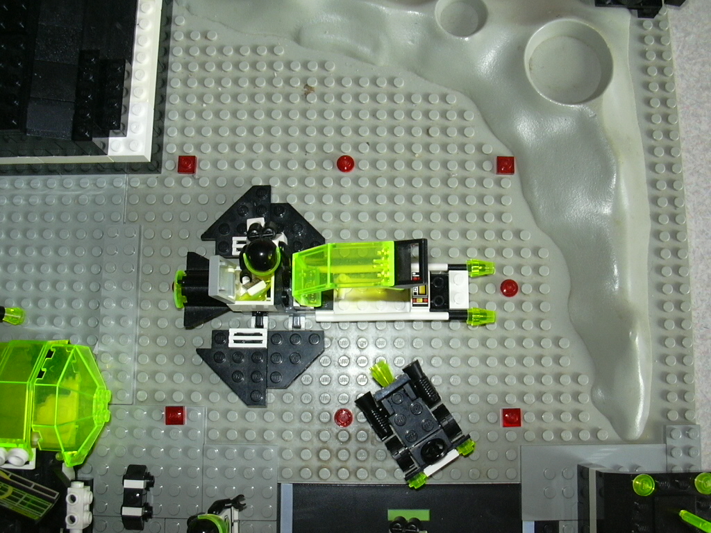 blacktron_fleet_011.jpg