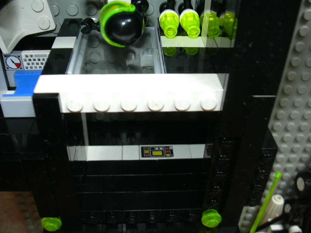 blacktron_fleet_020.jpg