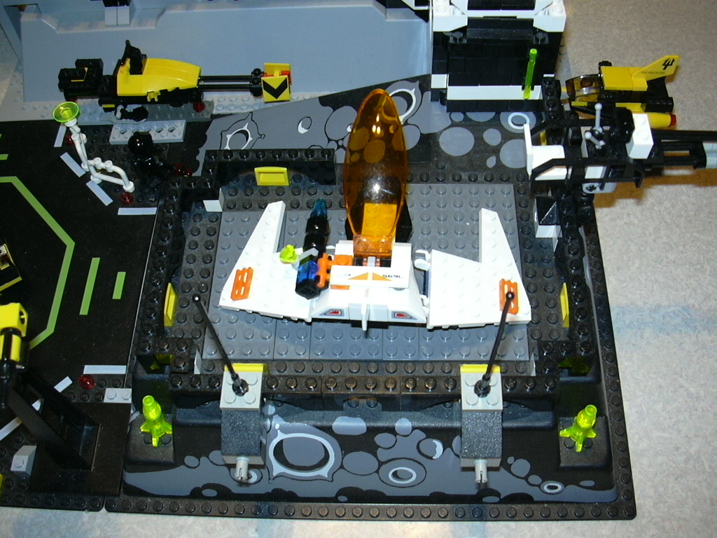 btronbase04.jpg