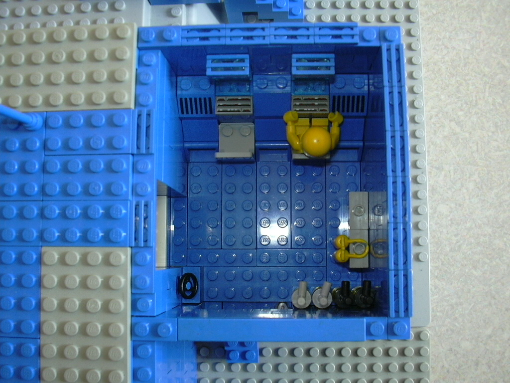 gamma_4_hanger_bay_013.jpg