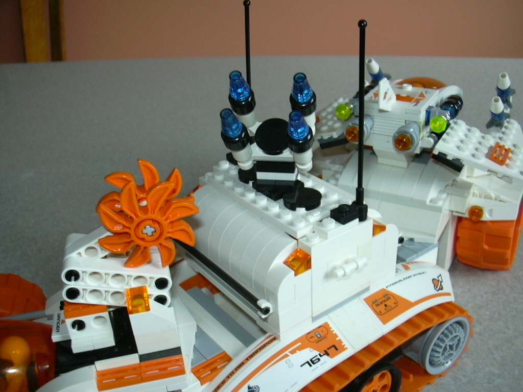 mt_301_mobile_base_04.jpg