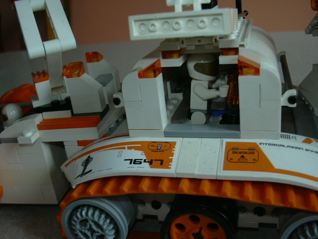 mt_301_mobile_base_07.jpg