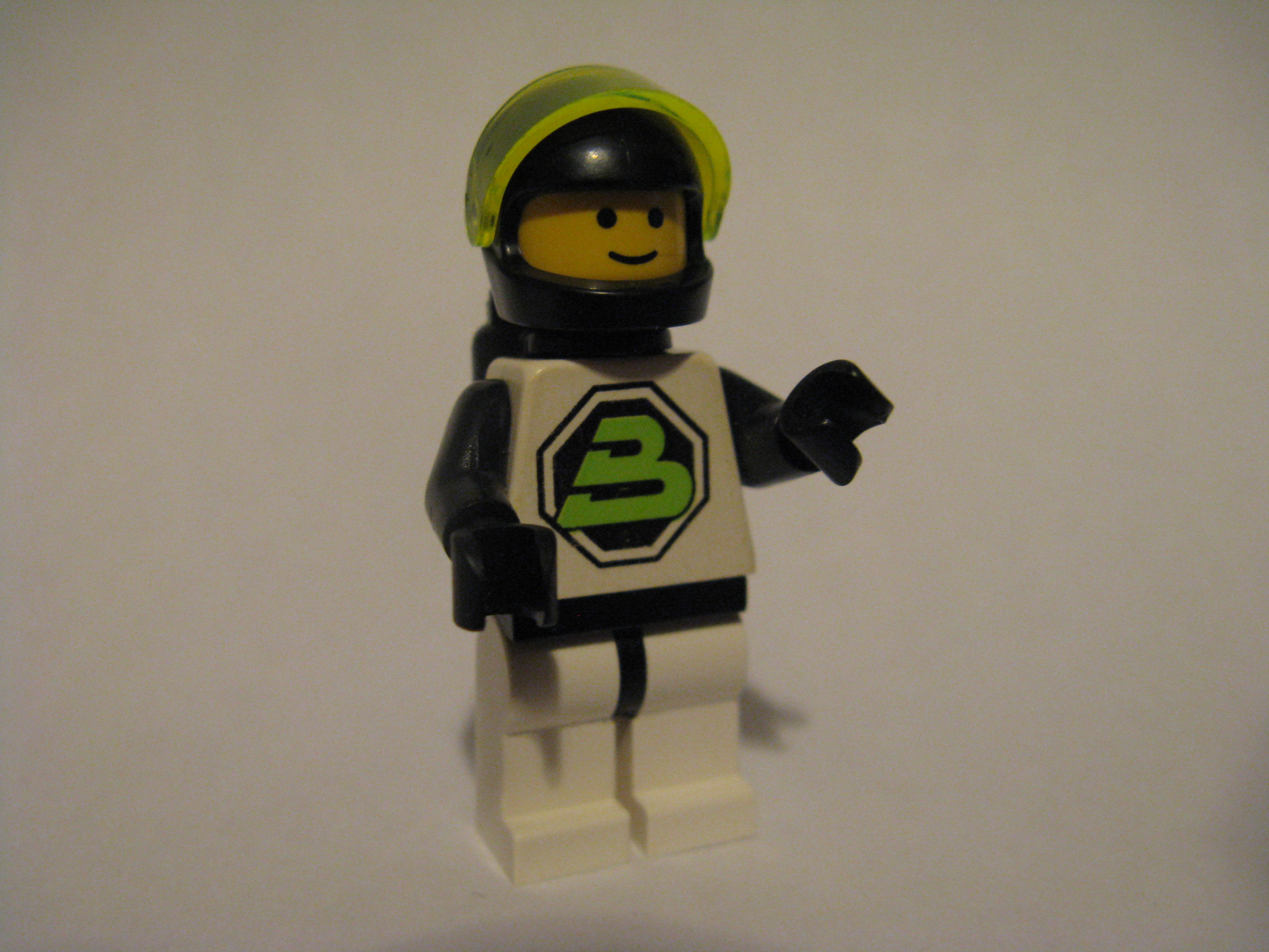 lt._cmdr._brent_scrivens.jpg
