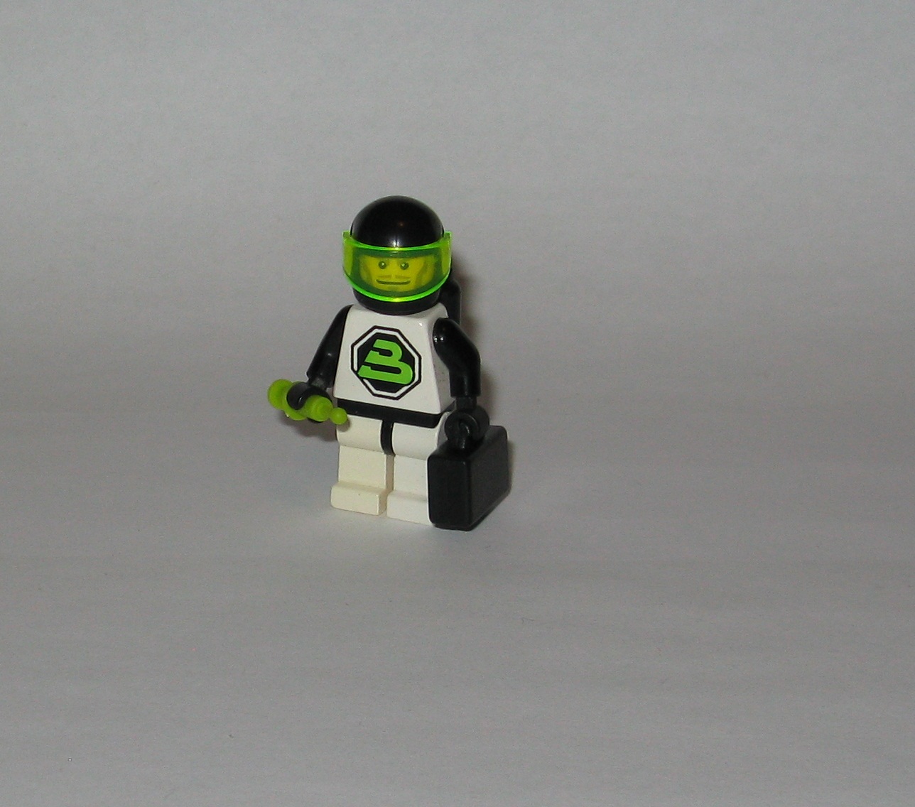 lt._cmdr._dr._danjude_violess.jpg