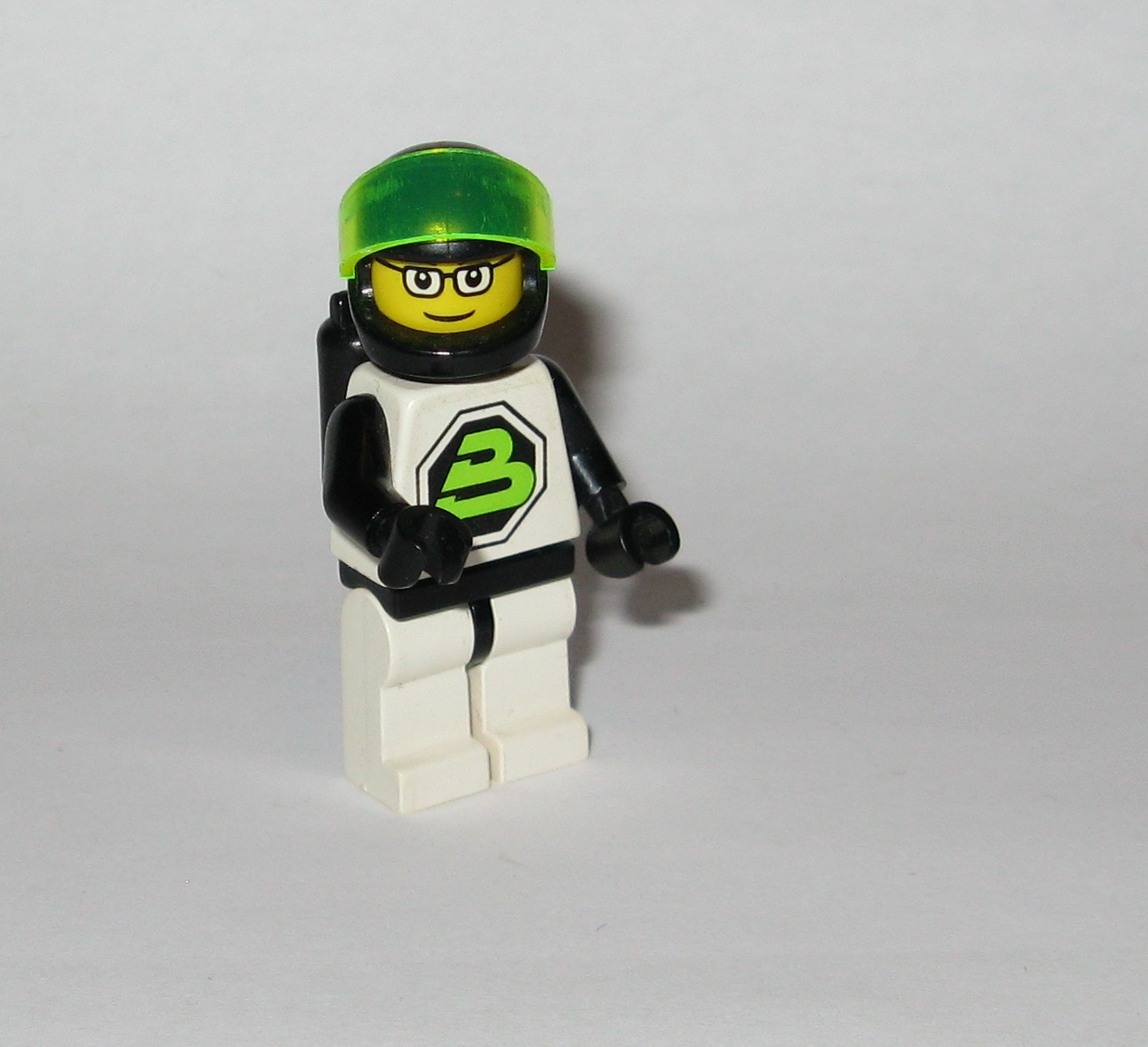 lt._cmdr._micheal_parker.jpg