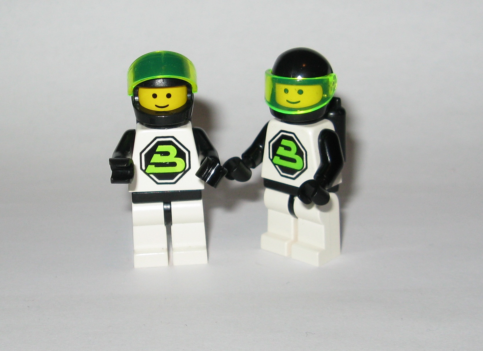 lt._cmdr._seth_lieutenant_sam_frestle.jpg