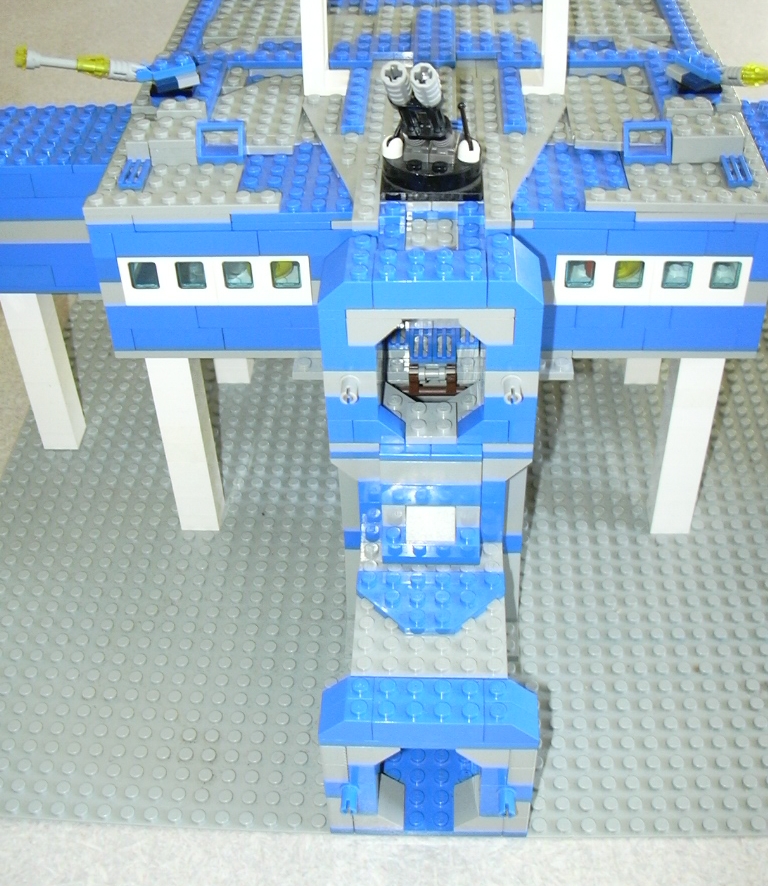 moonbase_05.jpg
