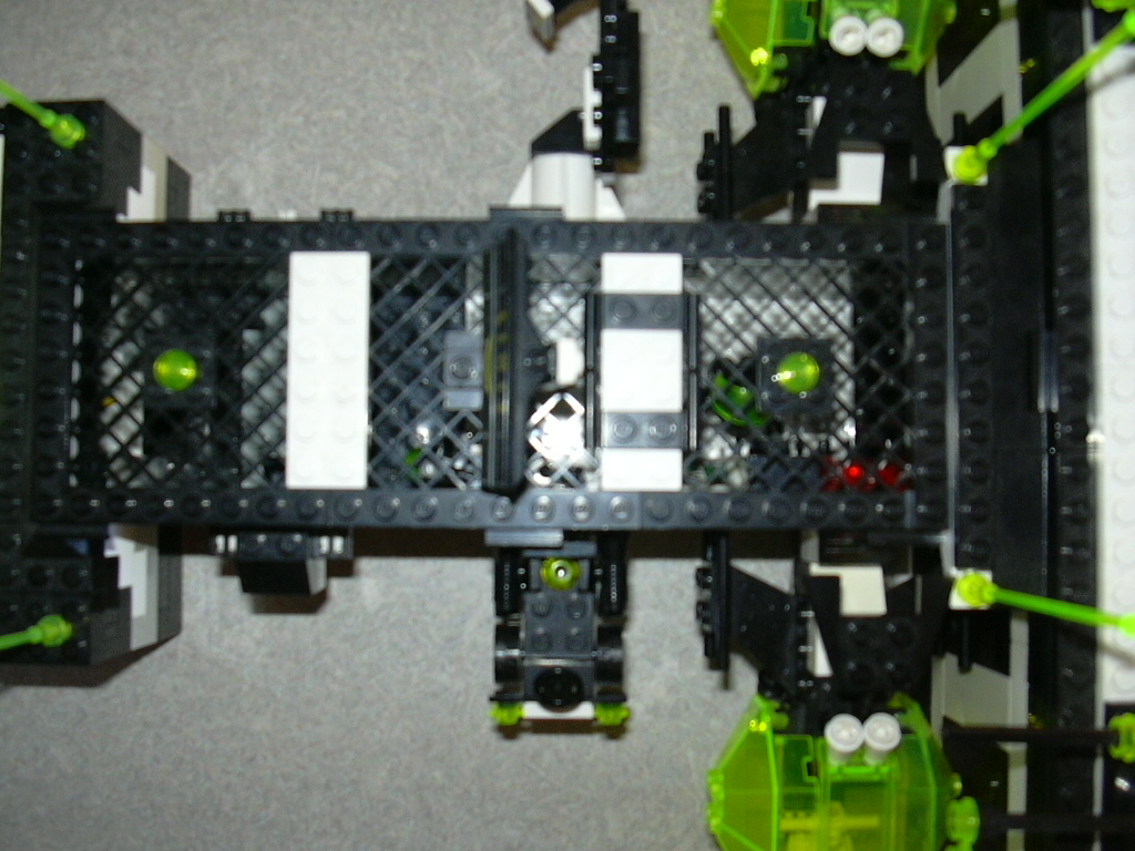 alphacenexterior_007.jpg