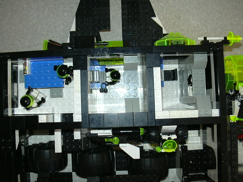 alphaceninterior_011.jpg