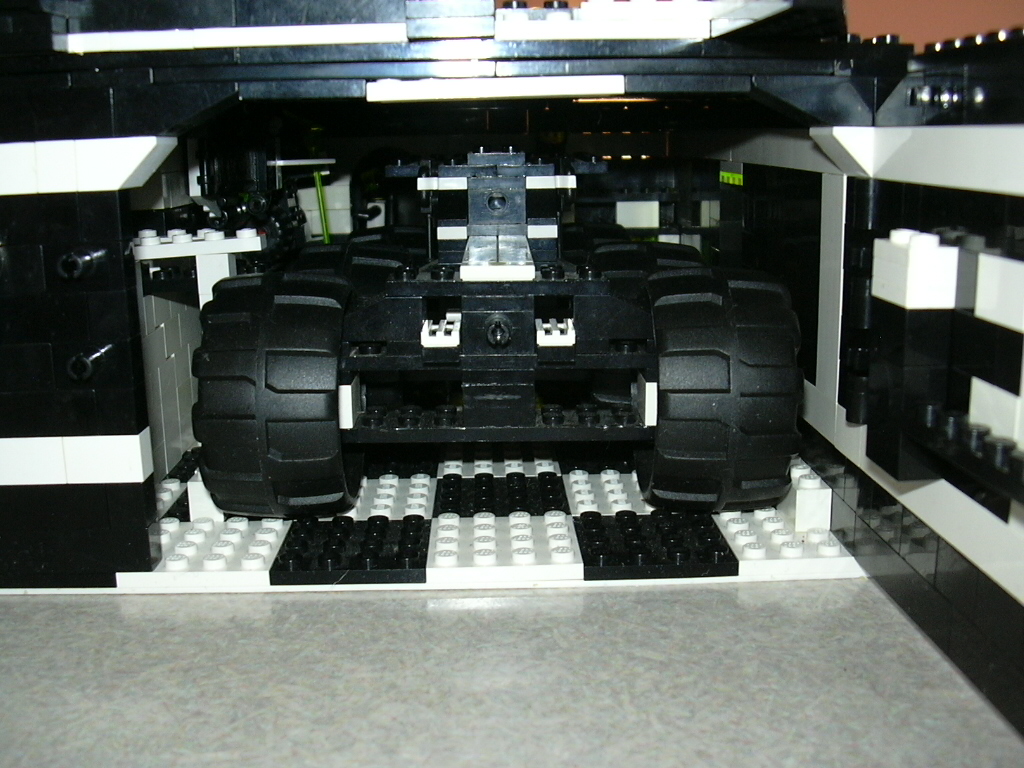 alphaceninterior_022.jpg