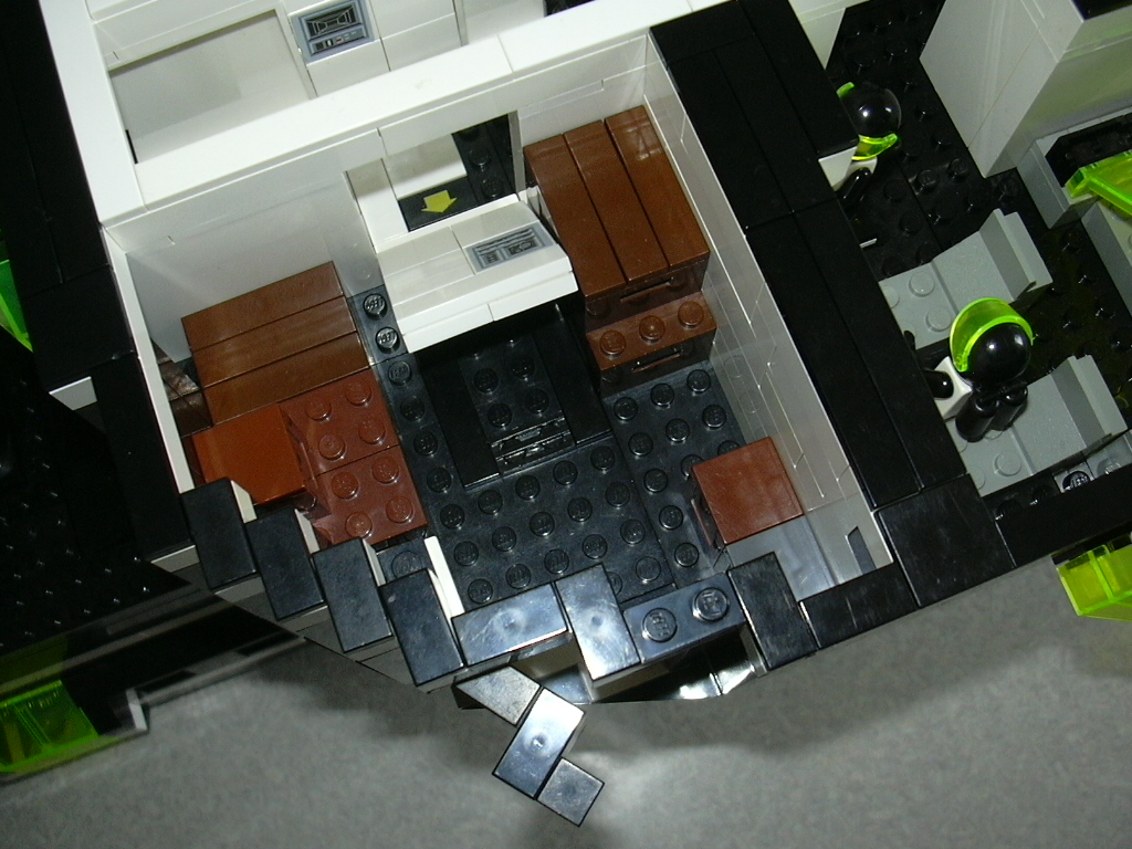 blacktron_enterprise_018.jpg