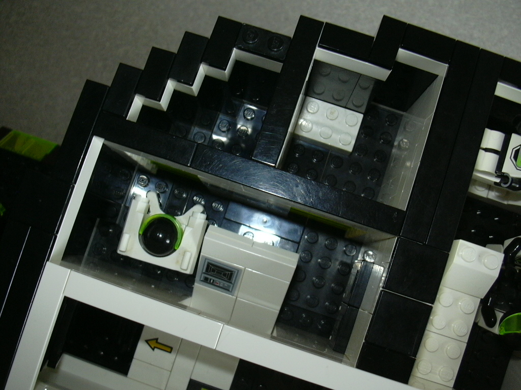blacktron_enterprise_019.jpg