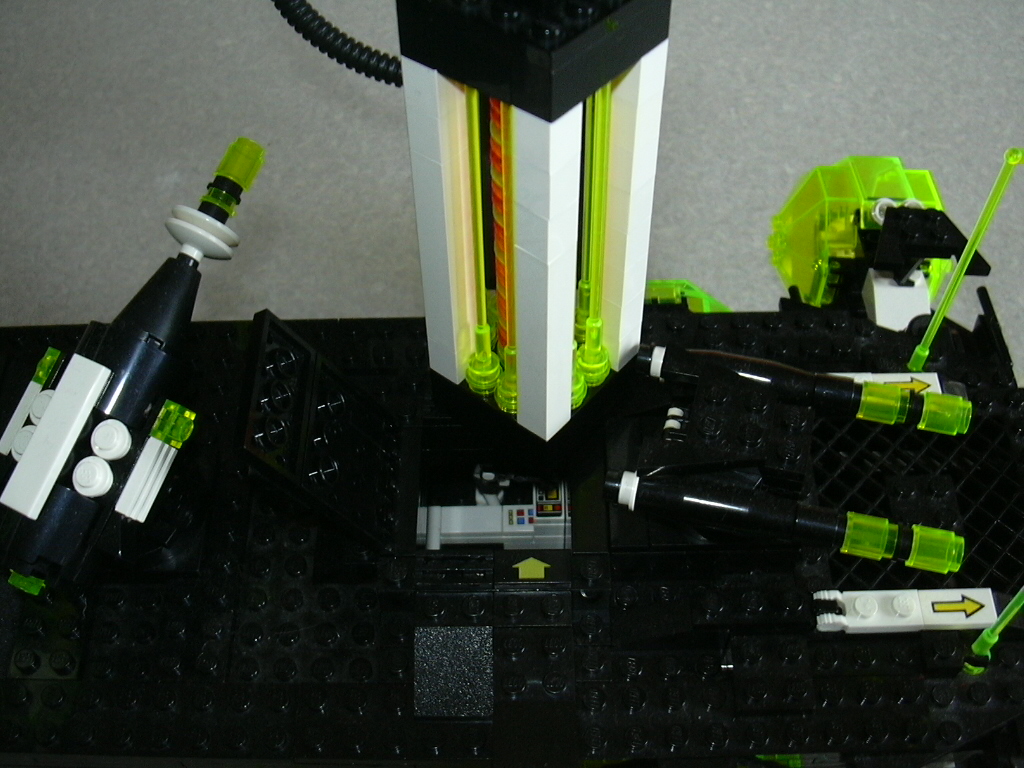 blacktron_enterprise_014.jpg