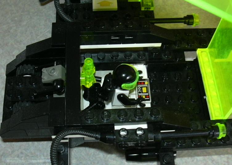 blacktron_fleet_033.jpg