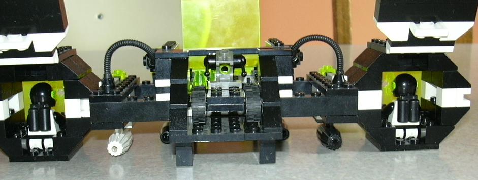 blacktron_fleet_034.jpg
