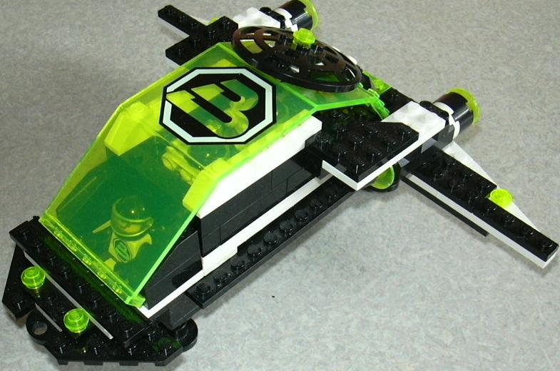 blacktron_fleet_036.jpg