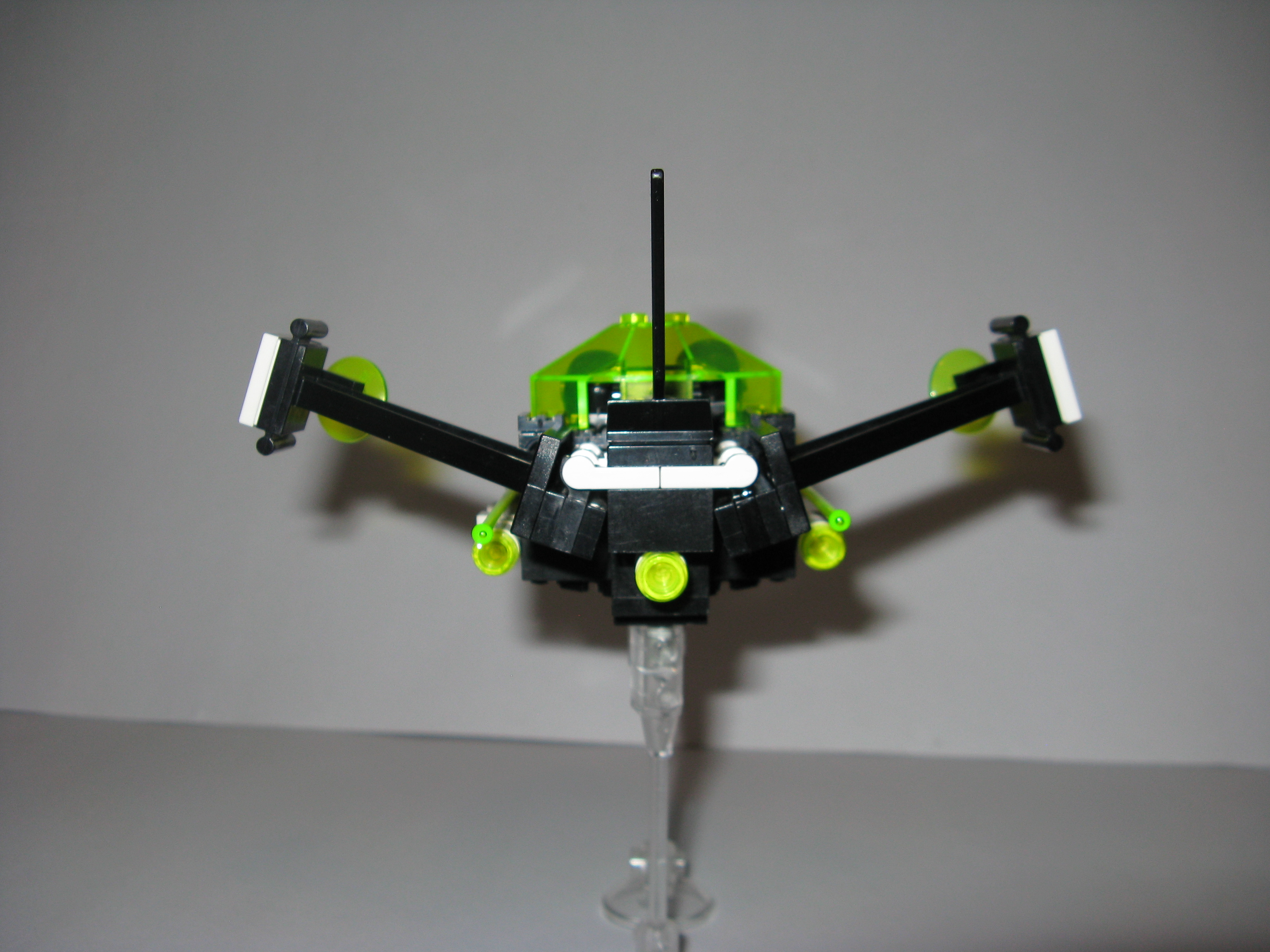 small_shuttle_02.jpg