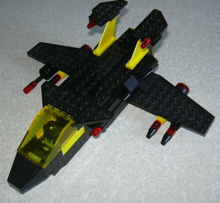 btron_smugglers_01.jpg
