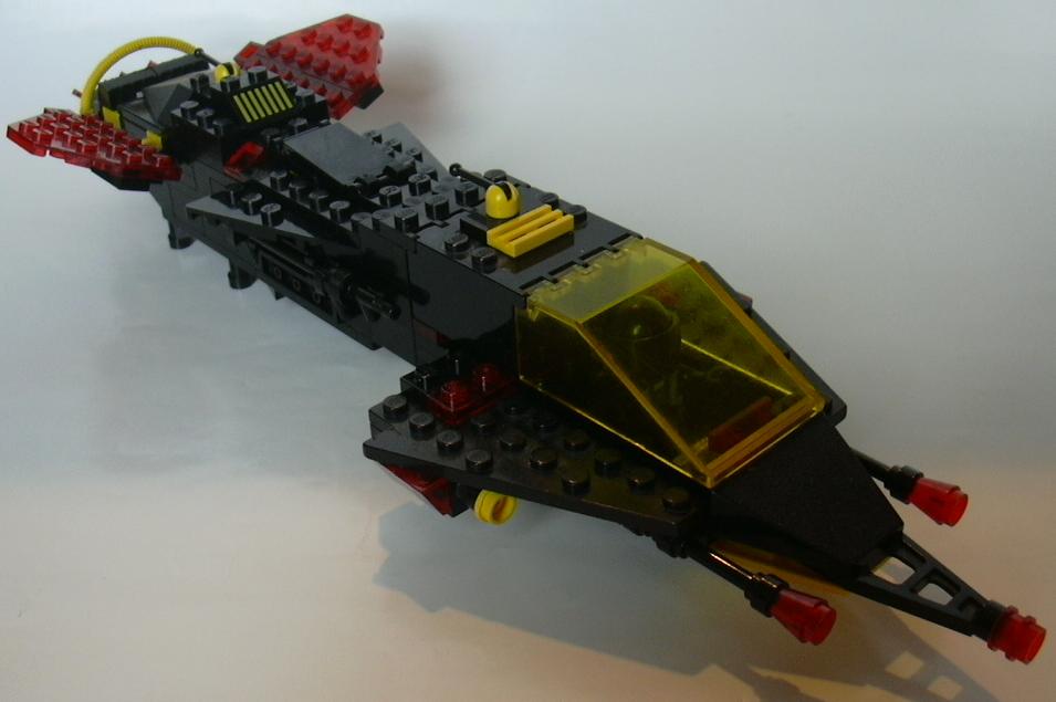 3_blacktron_03.jpg