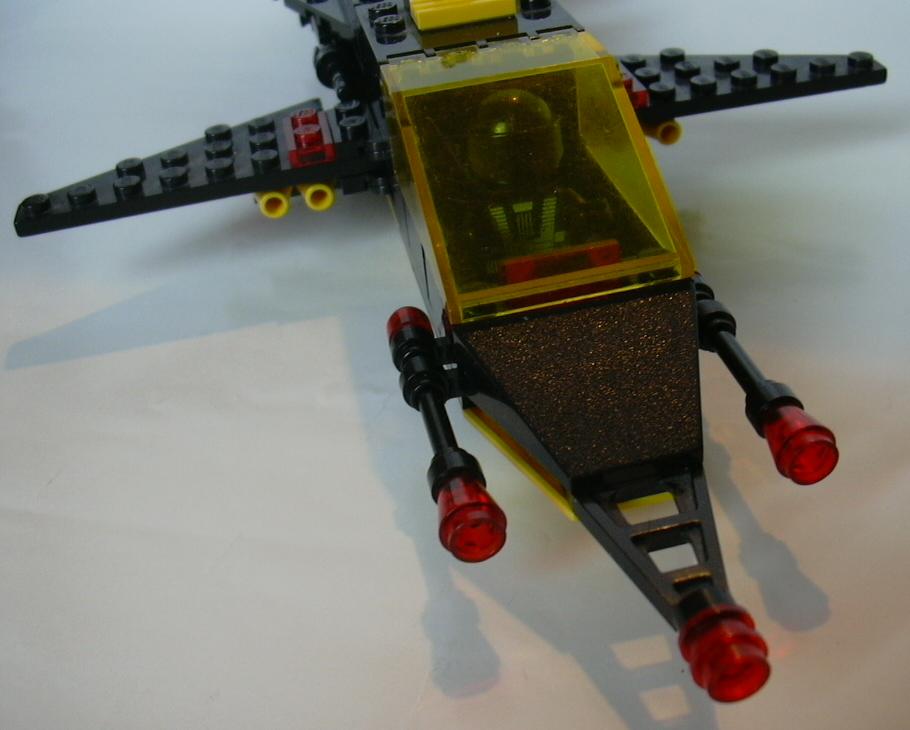 3_blacktron_05.jpg