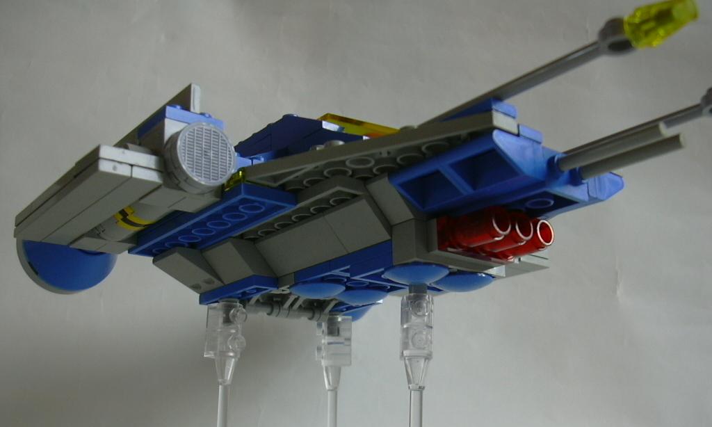 ll-444_galaxy_fighter_005.jpg