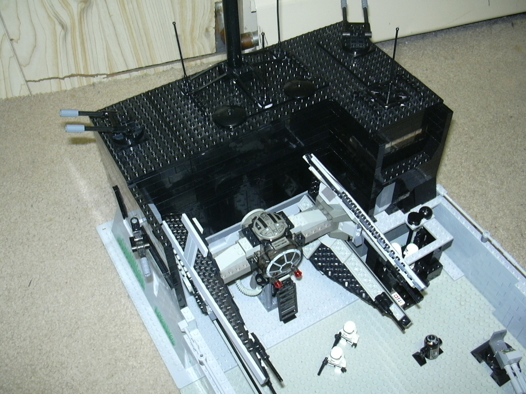 imperial_command_base_003.jpg