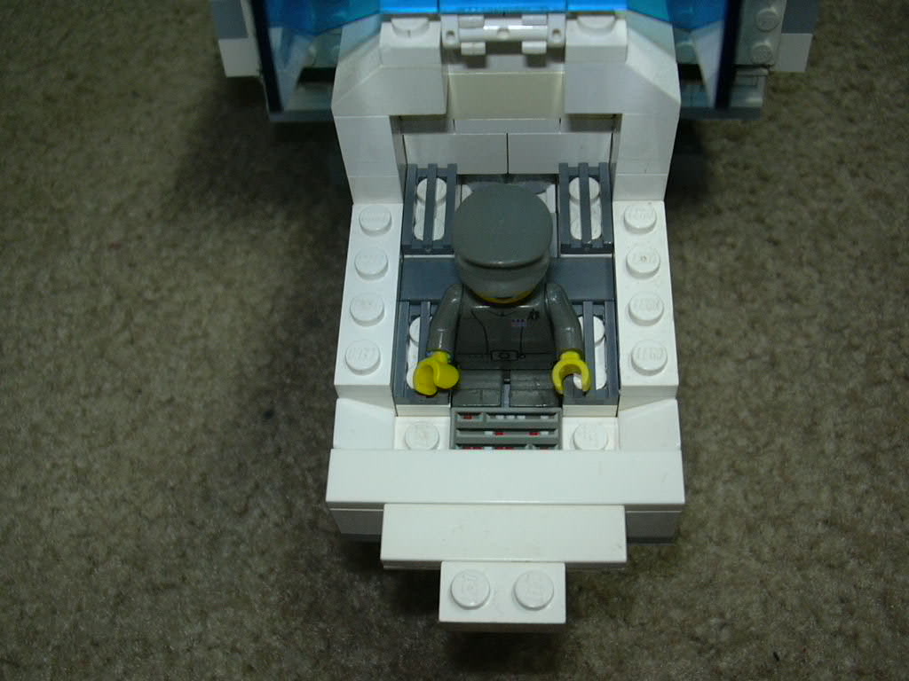 implc_09.jpg