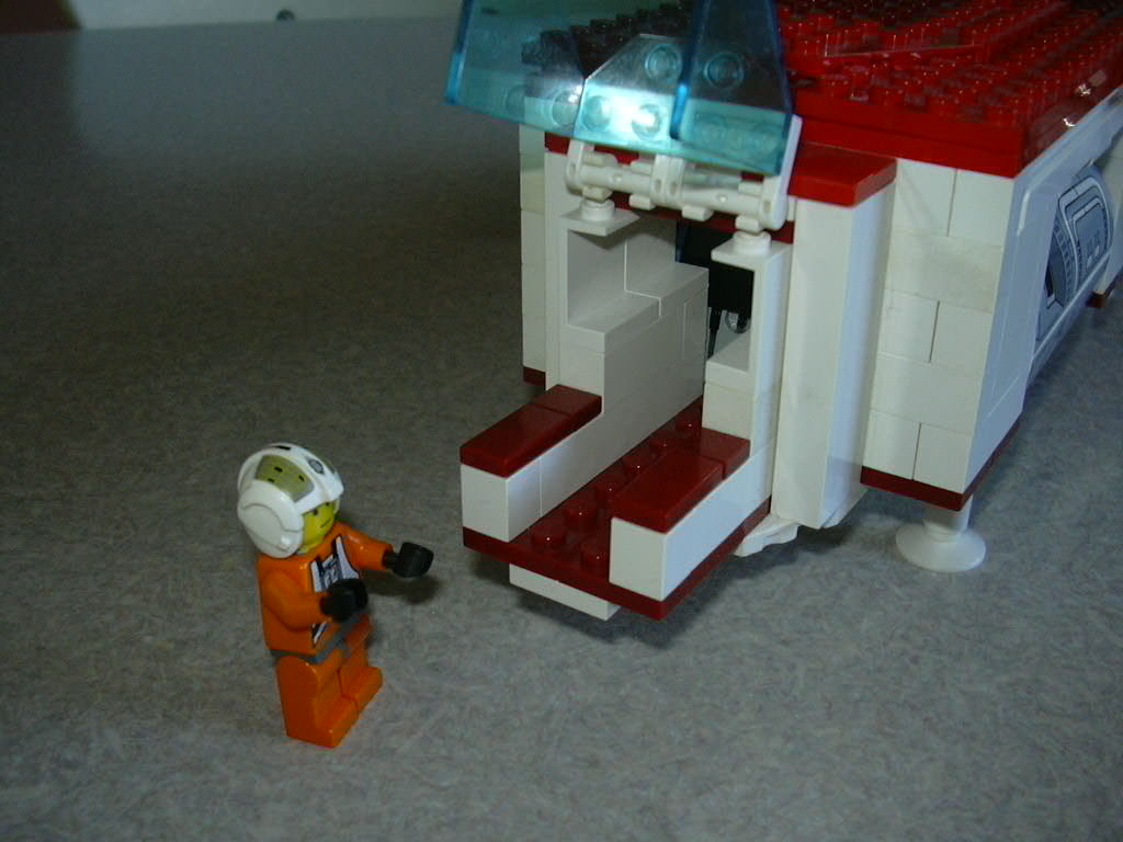 rebel_ship_05.jpg