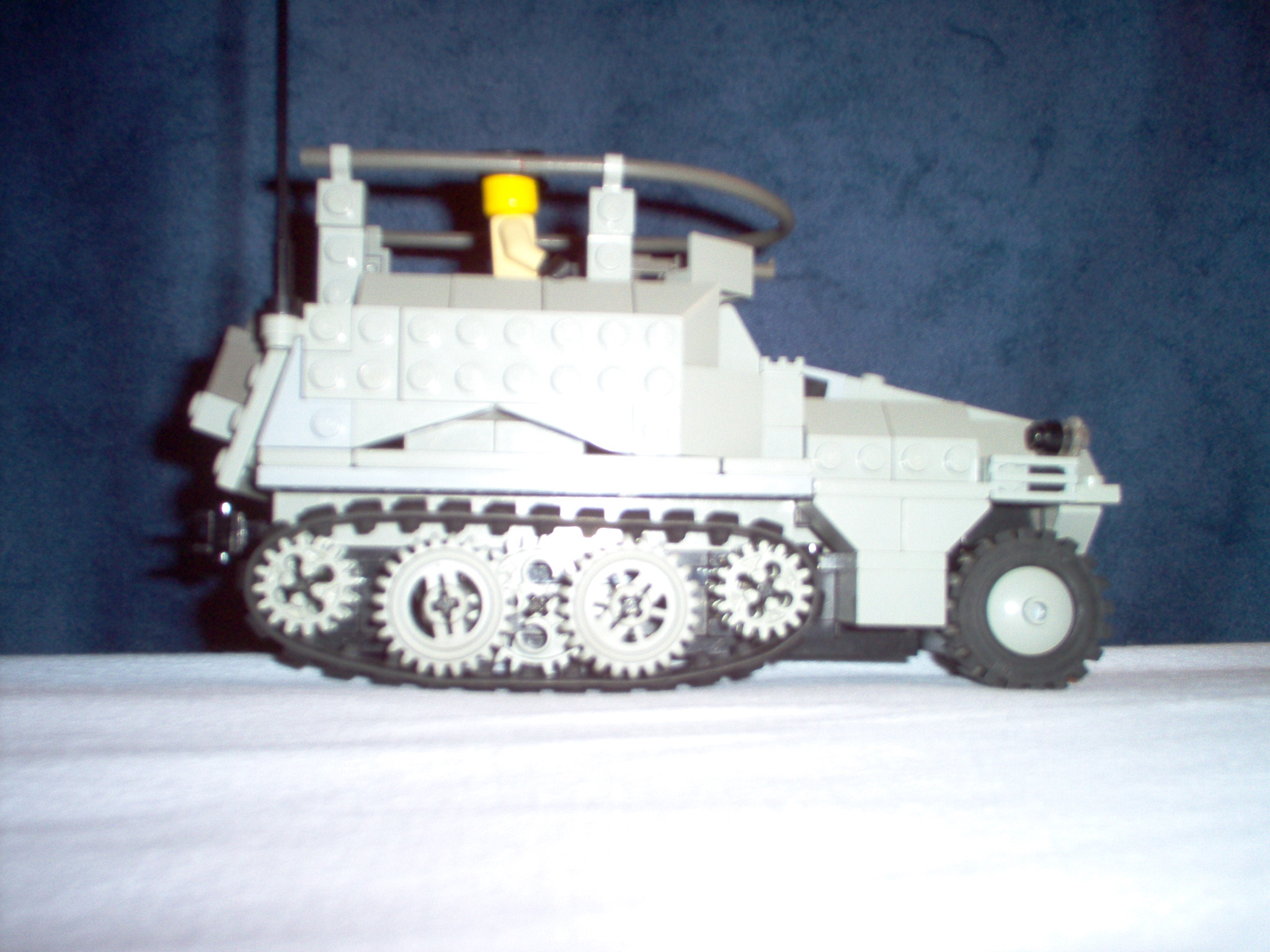 sdkfz_250_3.jpg