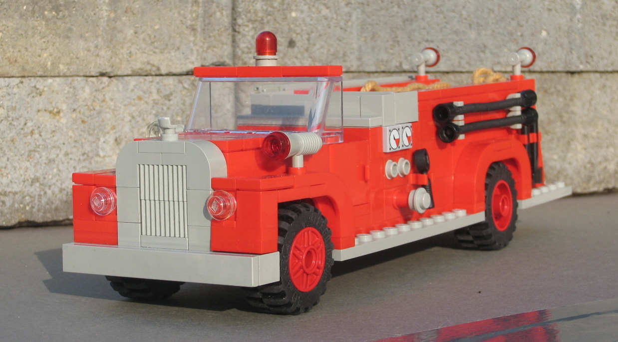 1955_mack_b85_b.jpg