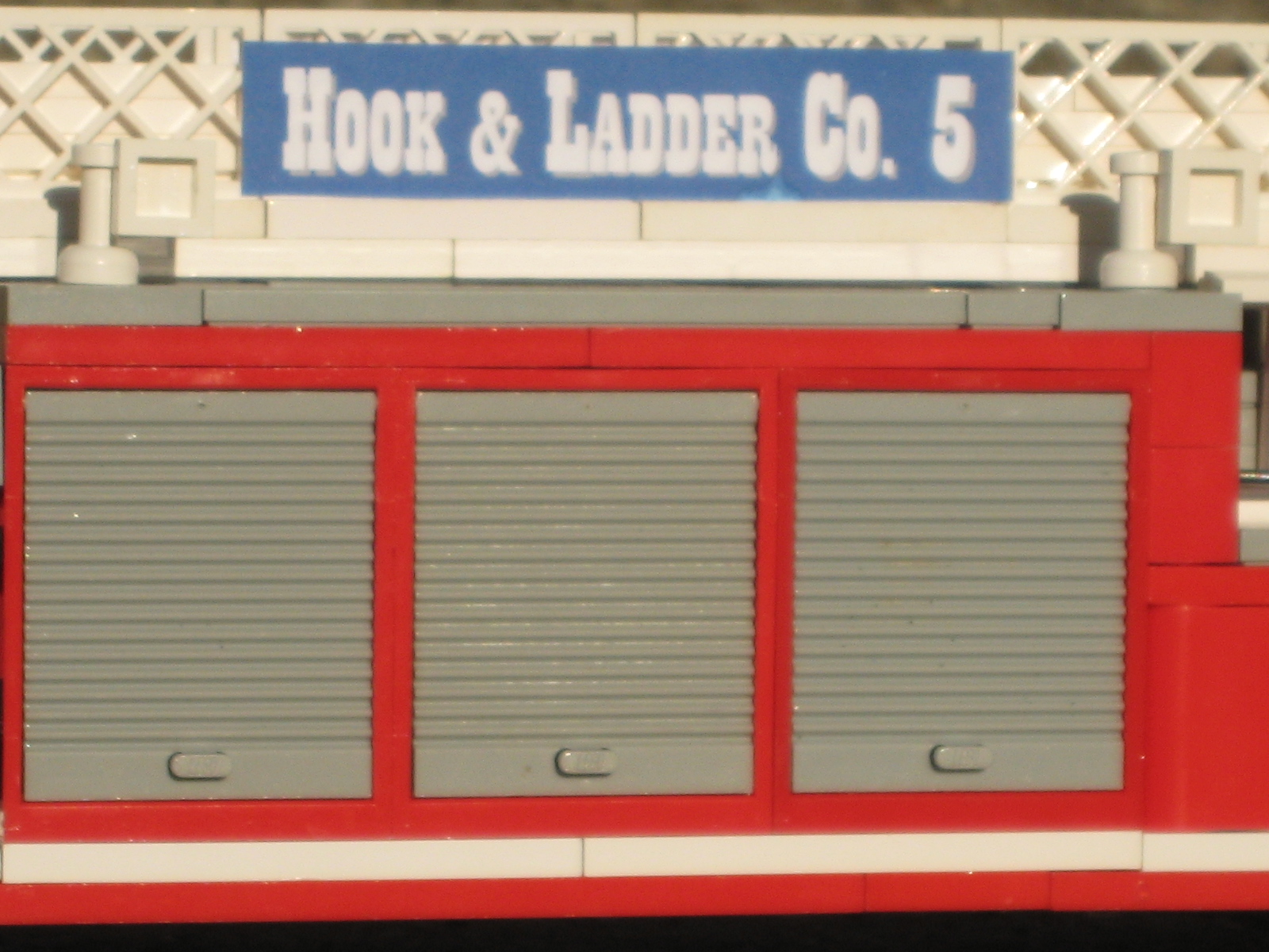 hook_and_ladder_5_-_e_sign.jpg
