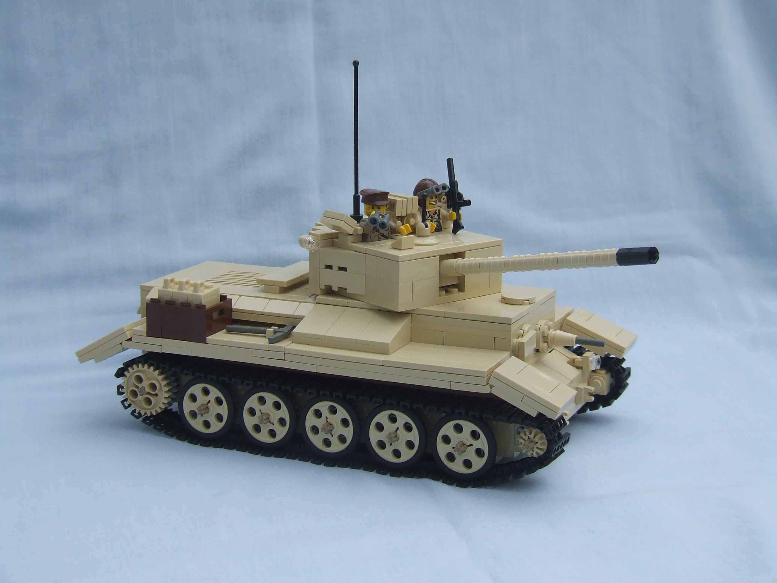 cromwelltank02.jpg