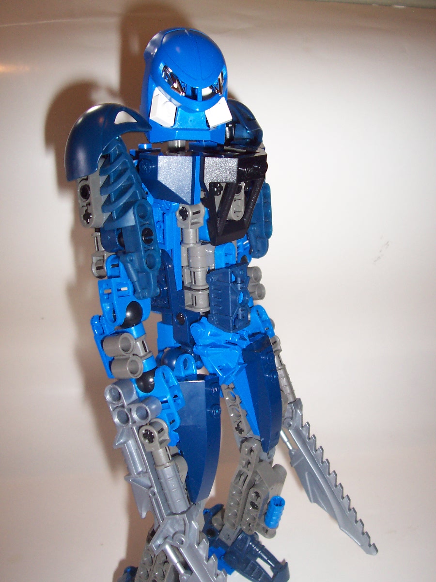 pose2.jpg